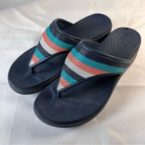 Crocs thong sandals flip-flops Monterey bead stripe blue women’s size 7